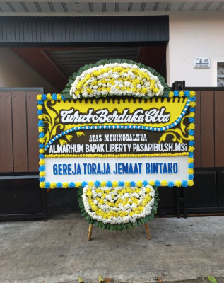 Papan Bunga Duka di Bara