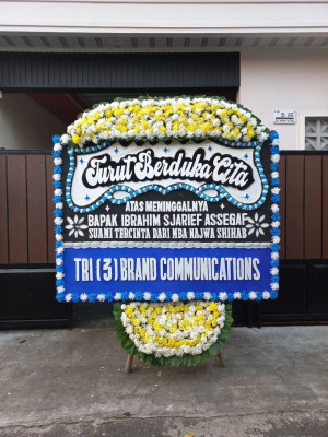 Papan Bunga Duka di Bara